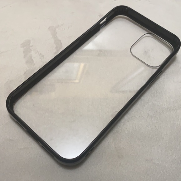 iPhone 12 Mini - Picture 2 of 2